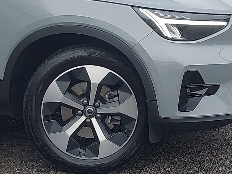 Used Volvo XC40 2024 for sale - 76375149: Photo 9