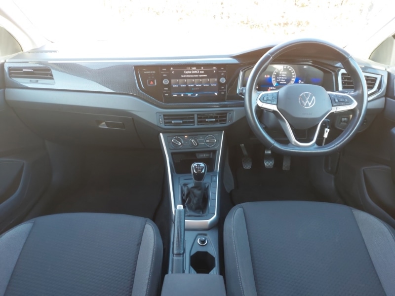 Used Volkswagen Polo 2023 for sale - 77882000: Photo 2