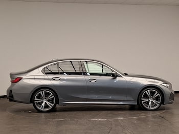 Used BMW 3 Series 2024 for sale - 79480572: Photo