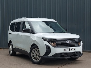 Used Ford Tourneo Courier 2025 for sale - 79534568: Photo