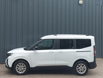 Used Ford Tourneo Courier 2025 for sale - 79534568: Photo