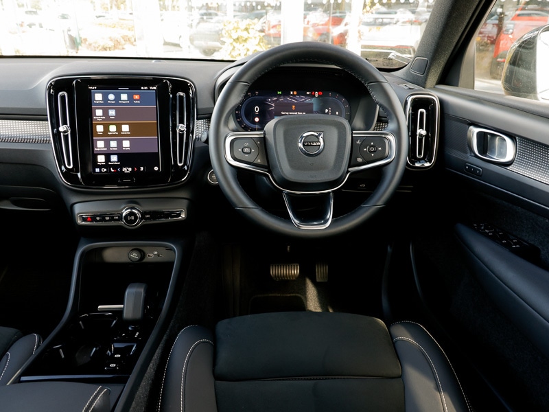 Used Volvo XC40 2024 for sale - 76348093: Photo 7