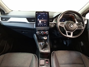 Used Renault Captur 2020 for sale - 77284885: Photo