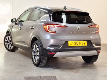 Used Renault Captur 2020 for sale - 77284885: Photo