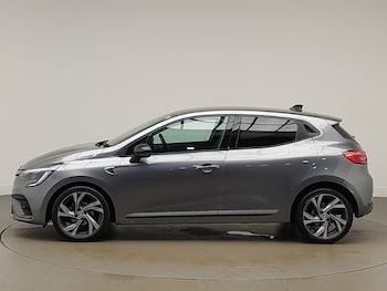 Used Renault Clio 2023 for sale - 76317571: Photo