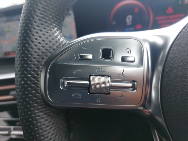 Used Mercedes-Benz EQC 2022 for sale - 77913530: Photo 12