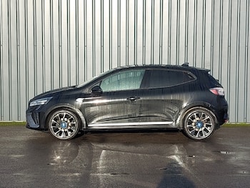 Used Renault Clio 2024 for sale - 77478472: Photo