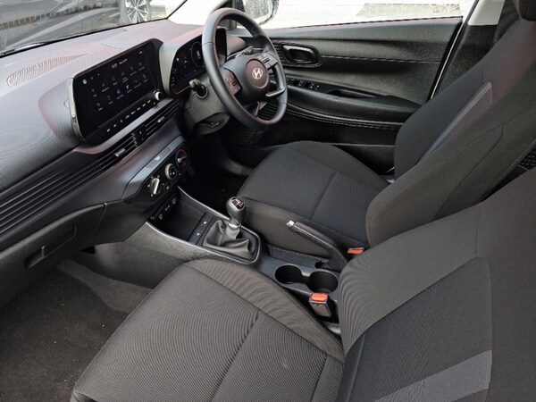 Used Hyundai i20 2024 for sale - 76265177: Photo 5