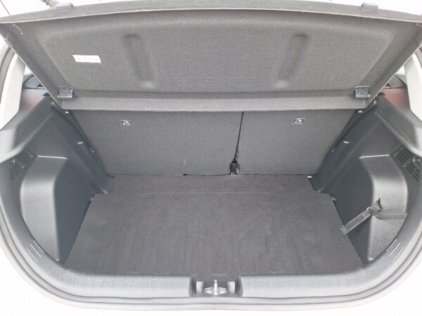 Used Hyundai i20 2024 for sale - 76265177: Photo 8
