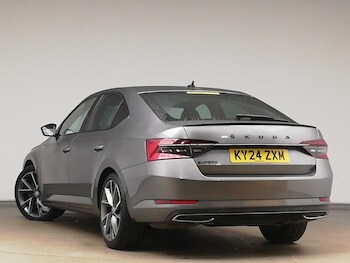 Used Skoda Superb 2024 for sale - 77706621: Photo