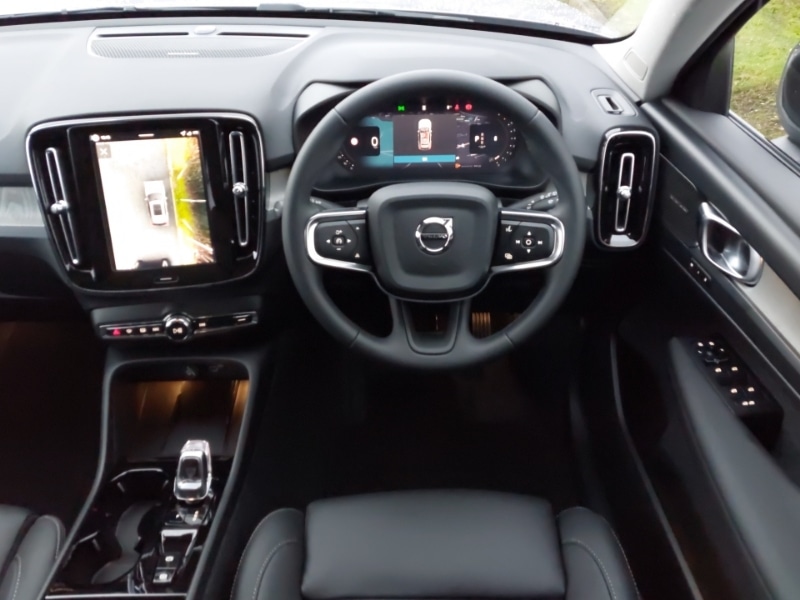 Used Volvo XC40 2025 for sale - 76987556: Photo 7