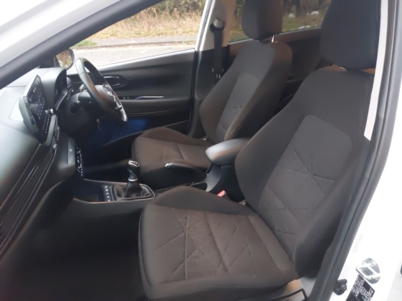 Used Hyundai BAYON 2022 for sale - 76644480: Photo 5