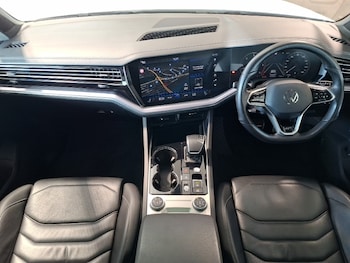 Used Volkswagen Touareg 2021 for sale - 79242491: Photo