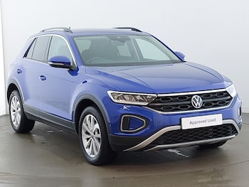 Used Volkswagen T-Roc 2025 for sale - 78477797: Photo
