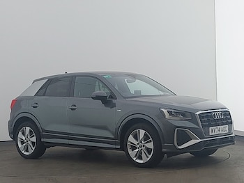 Audi - Q2