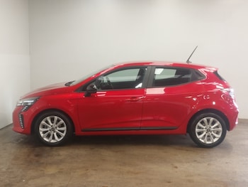 Used Renault Clio 2024 for sale - 78392288: Photo
