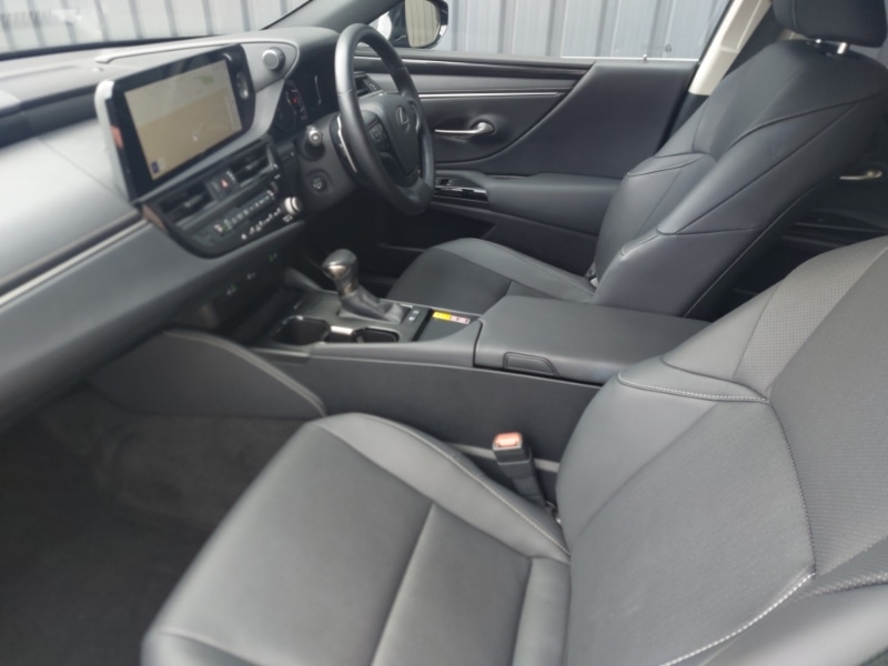 Used Lexus ES 2023 for sale - 76838763: Photo 5
