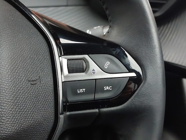 Used Peugeot 2008 2023 for sale - 76195006: Photo 10