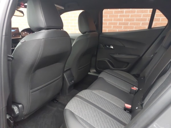 Used Peugeot 2008 2023 for sale - 76195006: Photo 6