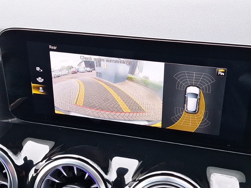 Used Mercedes-Benz GLA 2022 for sale - 77232829: Photo 11