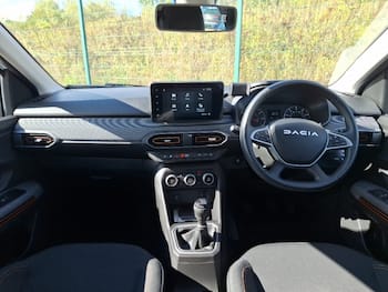 Used Dacia Sandero Stepway 2023 for sale - 79718121: Photo