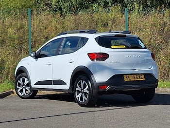 Used Dacia Sandero Stepway 2023 for sale - 79718121: Photo