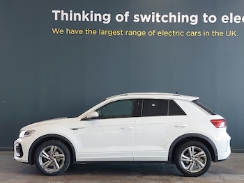 Used Volkswagen T-Roc 2023 for sale - 79171677: Photo