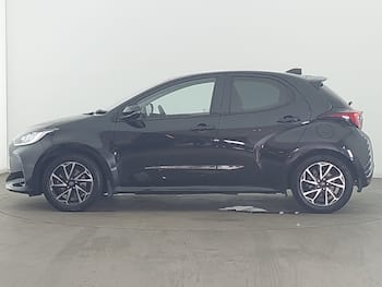Used Toyota Yaris 2023 for sale - 79834392: Photo