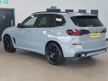 Used BMW X5 2024 for sale - 79372753: Photo