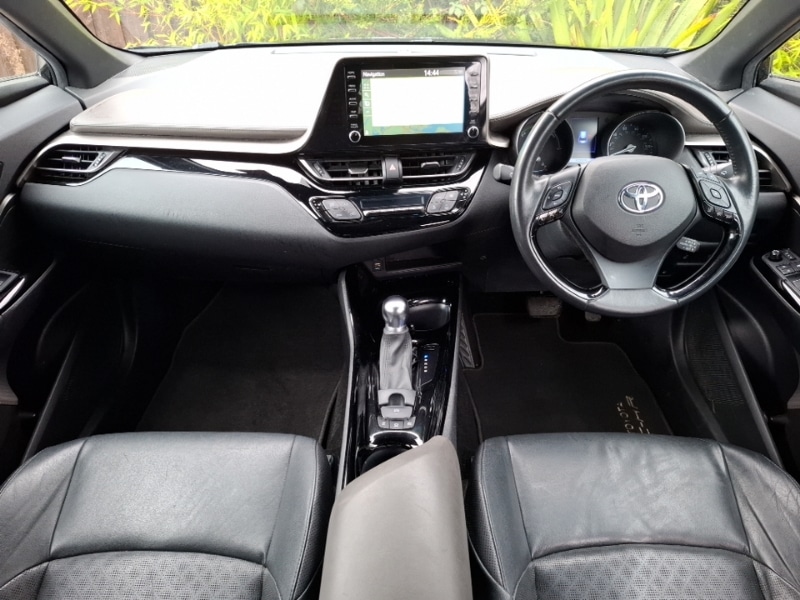 Used Toyota C-HR 2020 for sale - 77950235: Photo 2