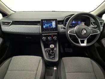 Used Renault Clio 2024 for sale - 79489204: Photo