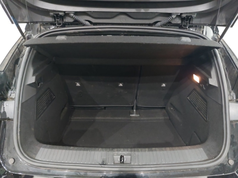 Used Renault Megane E Tech 2023 for sale - 77986053: Photo 8