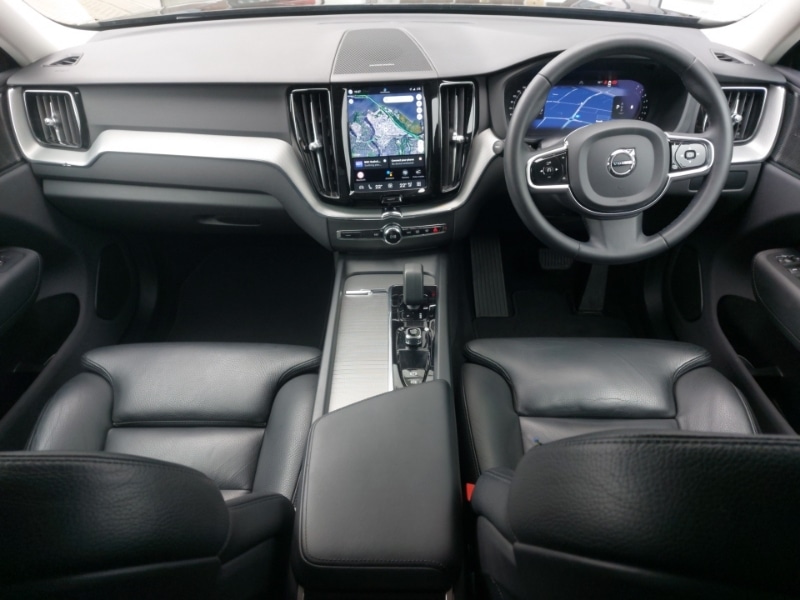 Used Volvo XC60 2023 for sale - 78071502: Photo 2