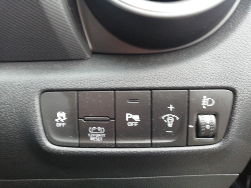 Used Hyundai KONA 2023 for sale - 78014119: Photo 12