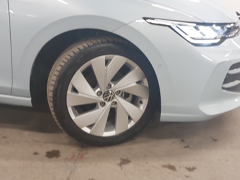 Used Volkswagen Golf 2025 for sale - 76952170: Photo 9