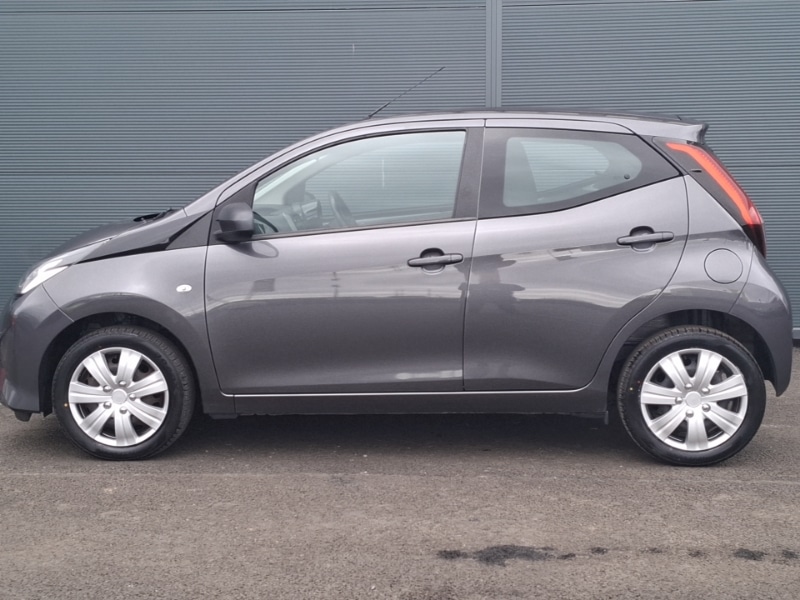 Used Toyota AYGO 2021 for sale - 77717535: Photo 4