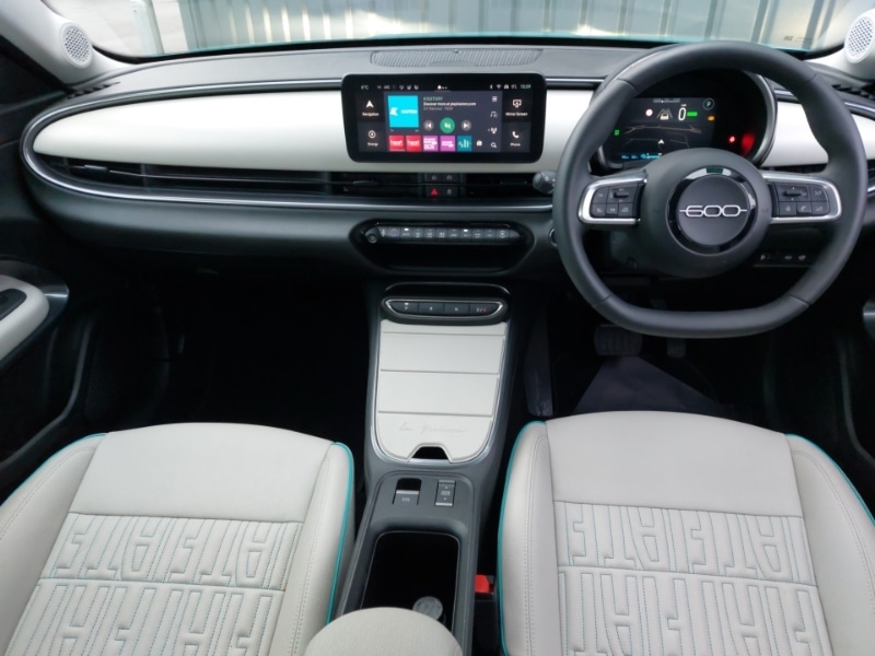 Used Fiat 600 2024 for sale - 77518763: Photo 2