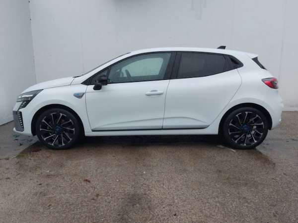 Used Renault Clio 2024 for sale - 76275338: Photo 4