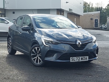 Used Renault Clio 2022 for sale - 77347837: Photo