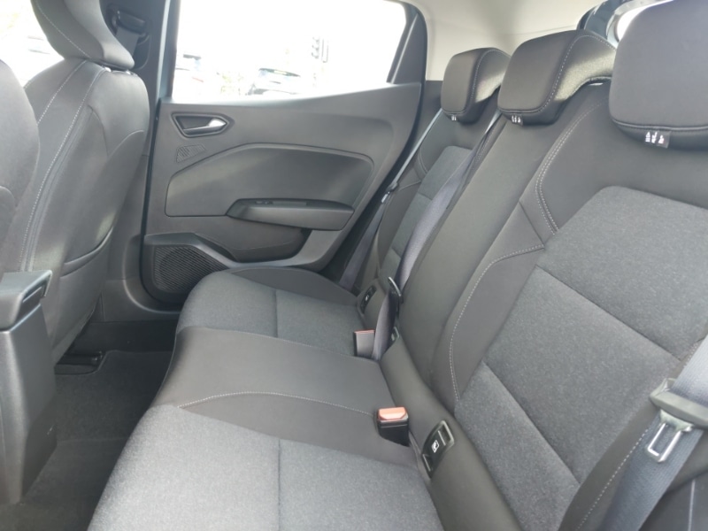 Used Renault Clio 2022 for sale - 77347837: Photo 6