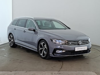 Used Volkswagen Passat 2023 for sale - 78994148: Photo