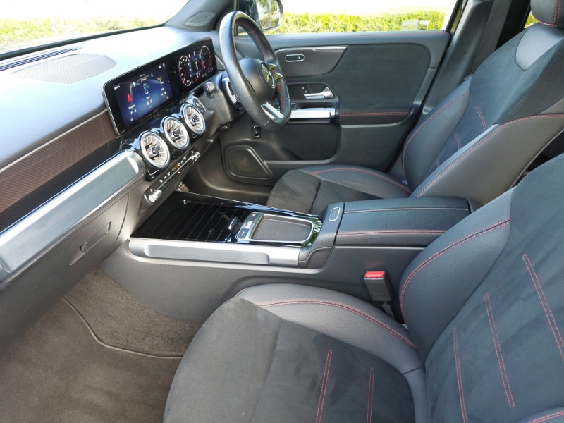 Used Mercedes-Benz GLB 2024 for sale - 76548232: Photo 5