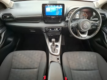 Used Mazda Mazda2 HYBRID 2024 for sale - 76880820: Photo