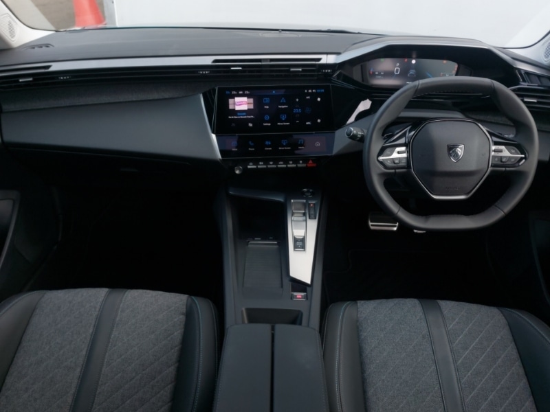 Used Peugeot 408 2023 for sale - 76379297: Photo 2