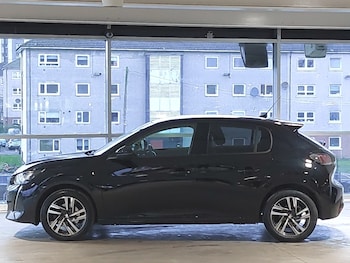 Used Peugeot 208 2022 for sale - 77708140: Photo