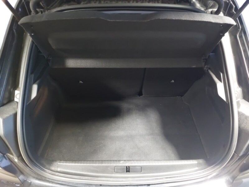 Used Peugeot 208 2022 for sale - 77708140: Photo 8