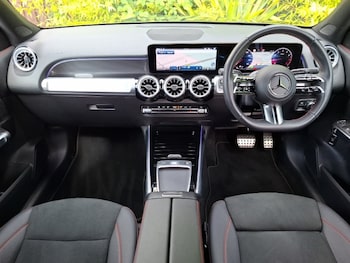 Used Mercedes-Benz GLB 2025 for sale - 79597313: Photo