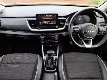 Used Kia Stonic 2024 for sale - 78522321: Photo