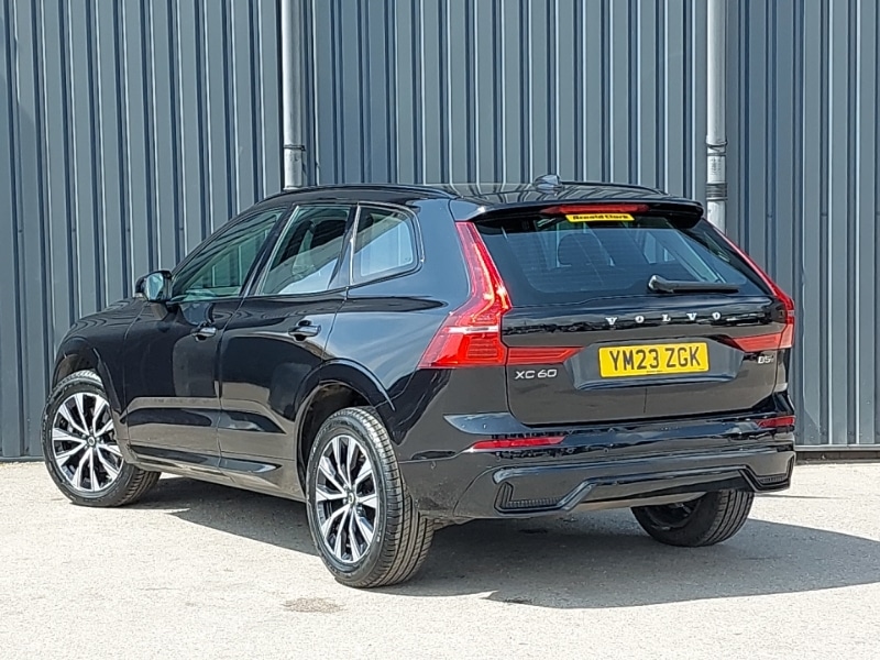 Used Volvo XC60 2023 for sale - 76465718: Photo 3