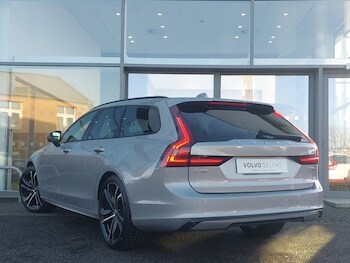 Used Volvo V90 2024 for sale - 77585369: Photo